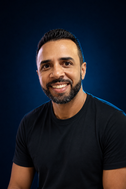 Retrato de Vanderley Moreira de Aguilar, instrutor de SAP MM da Ciclo Tecnológico